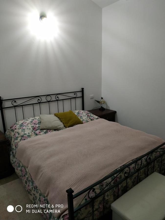 Agriturismo " Le Serre" Спело Екстериор снимка