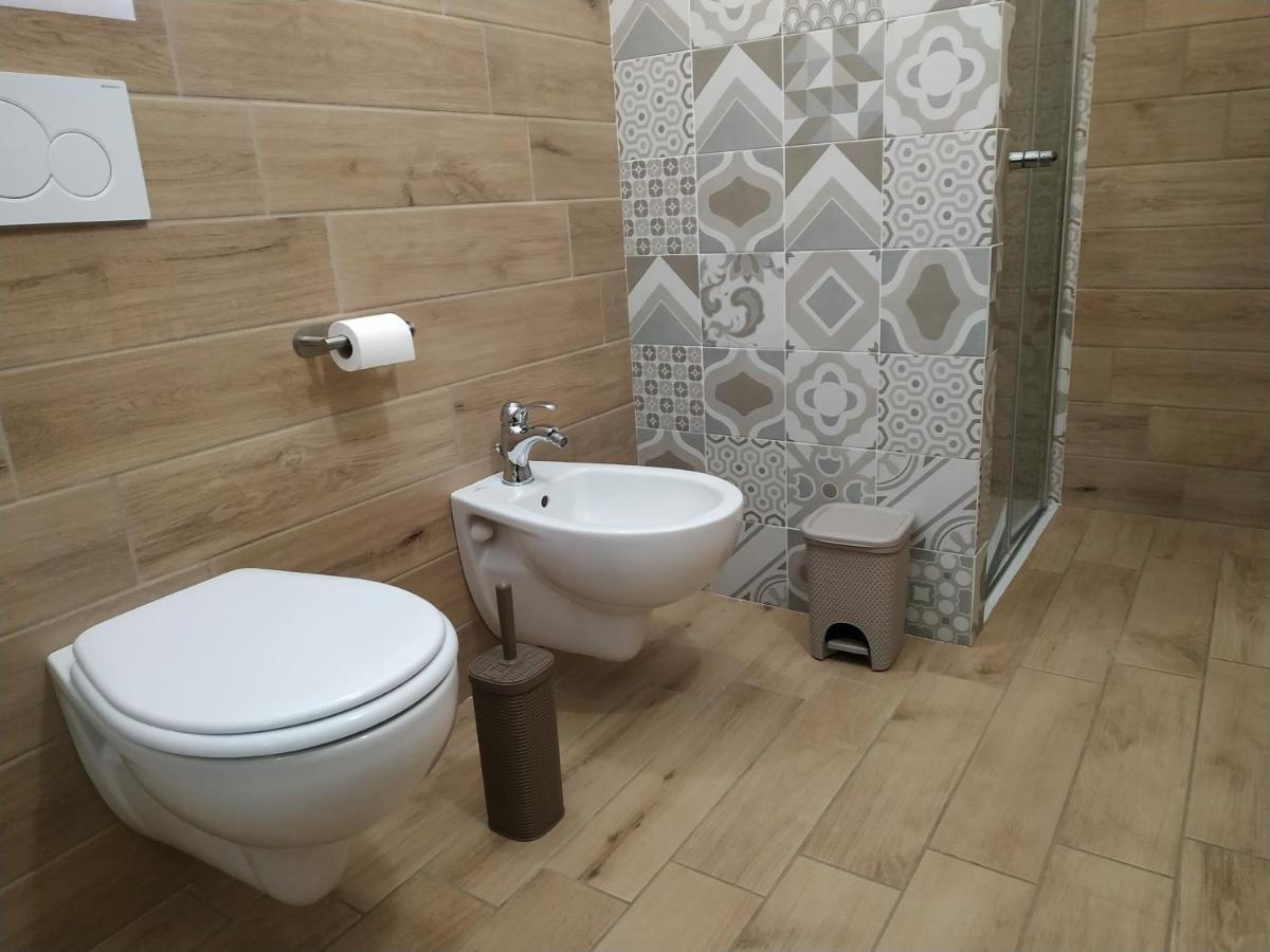 Agriturismo " Le Serre" Спело Екстериор снимка